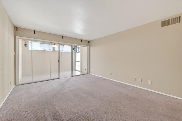 2516 Commonwealth Street 203, Houston, TX 77006