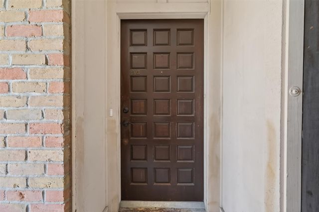 2516 Commonwealth Street 203, Houston, TX 77006