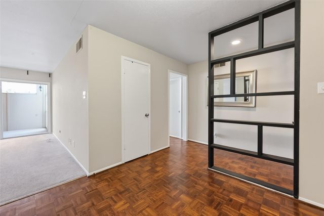 2516 Commonwealth Street 203, Houston, TX 77006