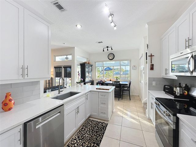 3182 ZAHARIAS DRIVE, Orlando, FL 32837