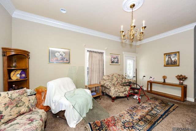 23045 Walker South Rd, Denham Springs, LA 70726