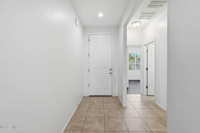 1021 E Lumber Jack Trail, Sahuarita, AZ 85629