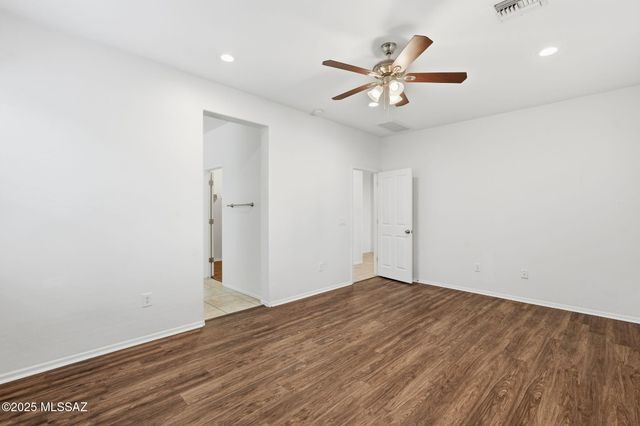 1021 E Lumber Jack Trail, Sahuarita, AZ 85629