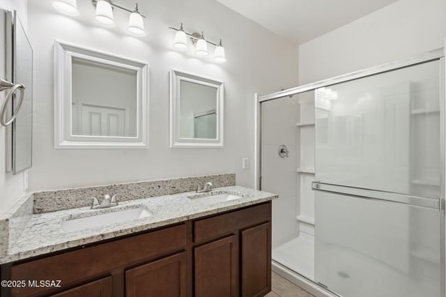 1021 E Lumber Jack Trail, Sahuarita, AZ 85629