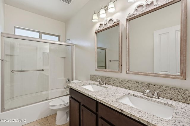 1021 E Lumber Jack Trail, Sahuarita, AZ 85629