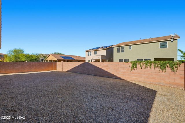1021 E Lumber Jack Trail, Sahuarita, AZ 85629