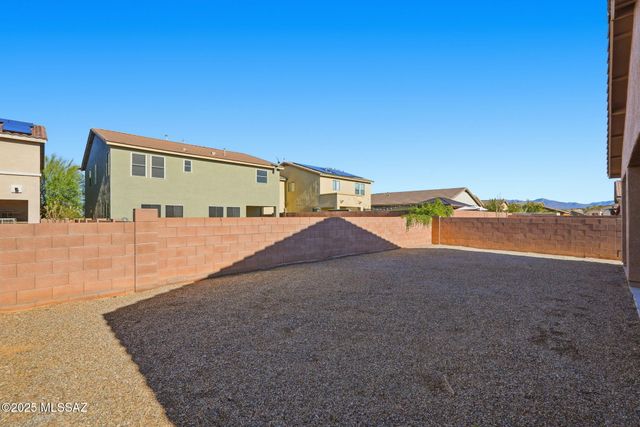 1021 E Lumber Jack Trail, Sahuarita, AZ 85629