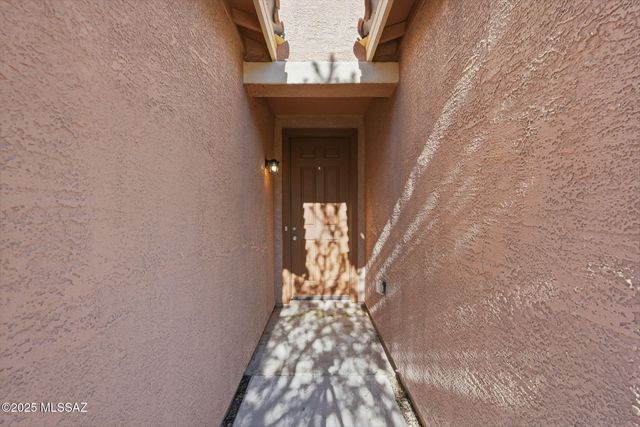 1021 E Lumber Jack Trail, Sahuarita, AZ 85629