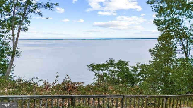 1753 NORTH INDEPENDENCE DRIVE, Montross, VA 22520