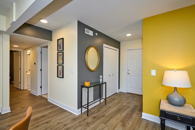 740 Creekside Drive 510, Mount Prospect, IL 60056