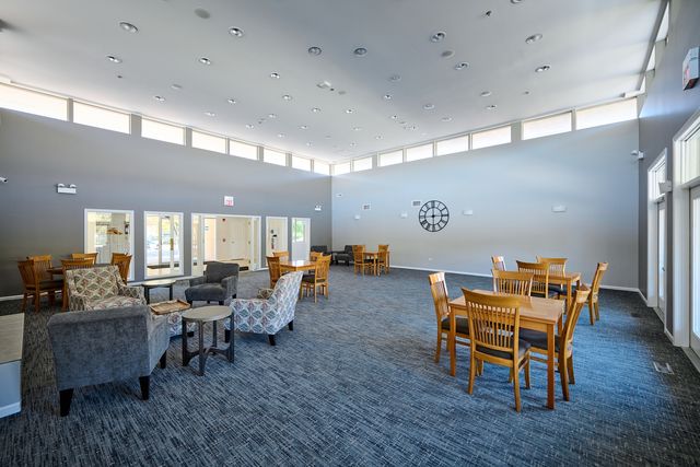 740 Creekside Drive 510, Mount Prospect, IL 60056