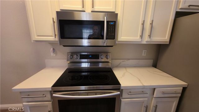 24909 Madison, Murrieta, CA 92562