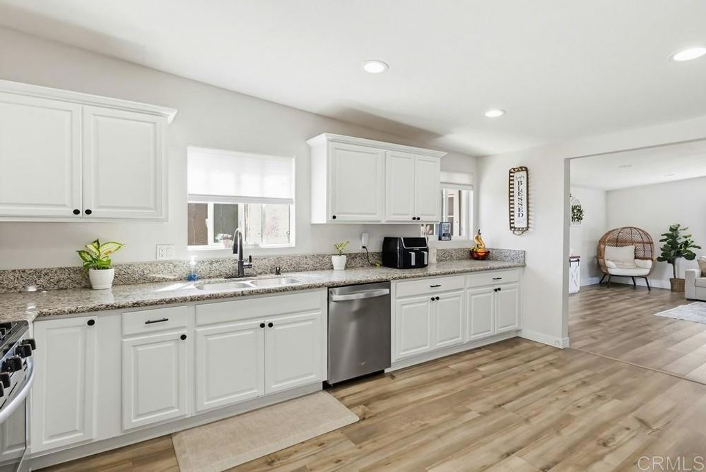 Image 11 of property listing at 1451 Louden Lane, Imperial Beach, CA 91932