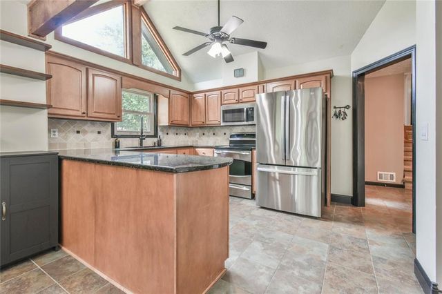 3829 Lamplighter Circle, Duluth, GA 30096