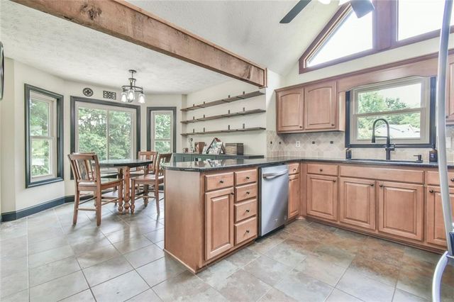 3829 Lamplighter Circle, Duluth, GA 30096