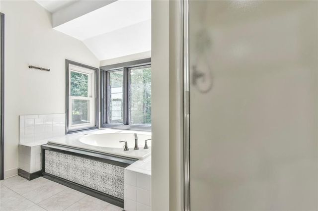 3829 Lamplighter Circle, Duluth, GA 30096