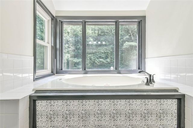 3829 Lamplighter Circle, Duluth, GA 30096