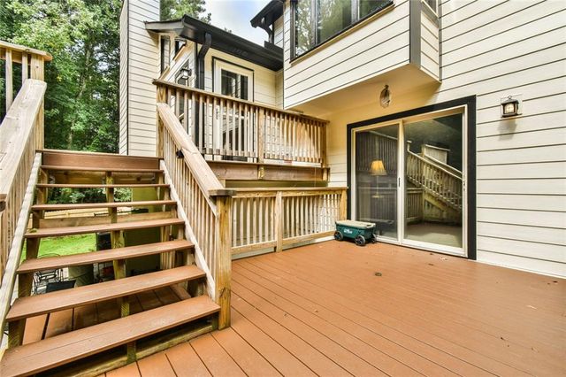 3829 Lamplighter Circle, Duluth, GA 30096