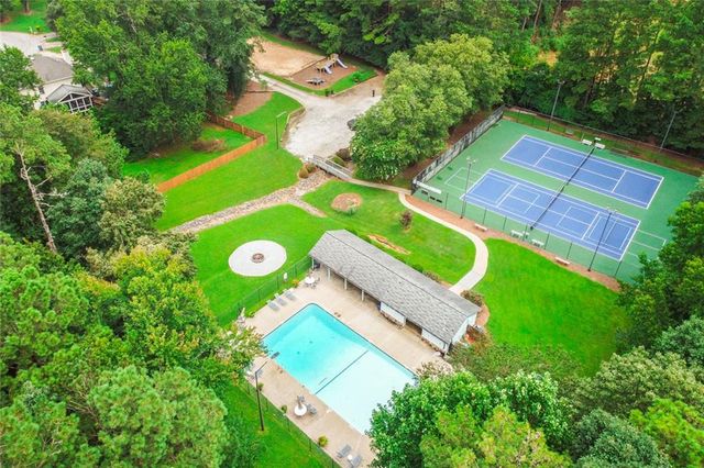 3829 Lamplighter Circle, Duluth, GA 30096