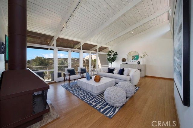 1961 San Remo Drive, Laguna Beach, CA 92651
