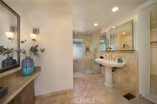 1961 San Remo Drive, Laguna Beach, CA 92651