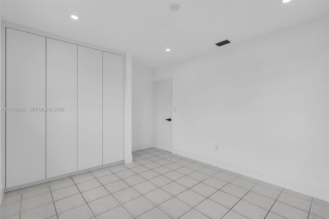 1005 W 36th Pl, Hialeah, FL 33012