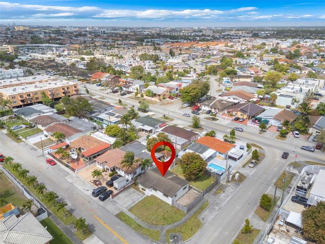 1005 W 36th Pl, Hialeah, FL 33012