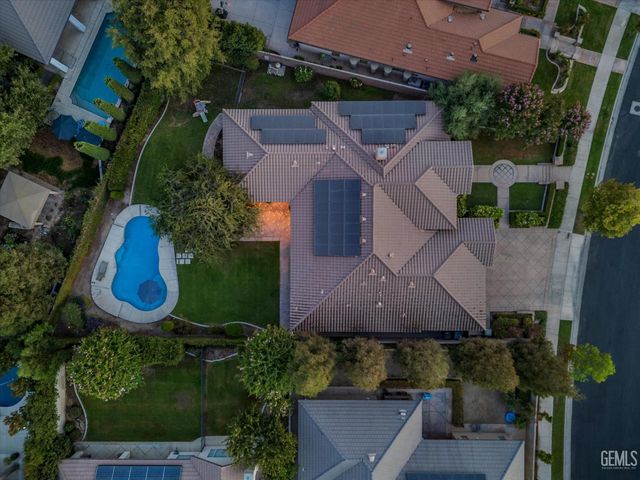2206 Ribble Valley Drive, Bakersfield, CA 93311