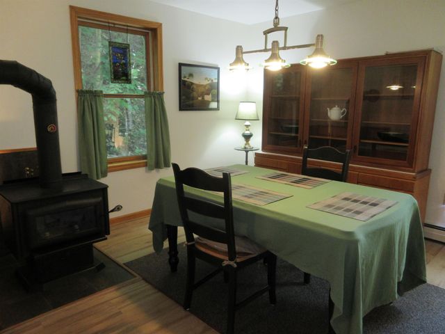 90 Wilsons Woods Road, Brattleboro, VT 05301