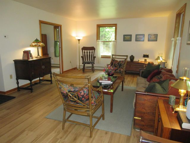 90 Wilsons Woods Road, Brattleboro, VT 05301
