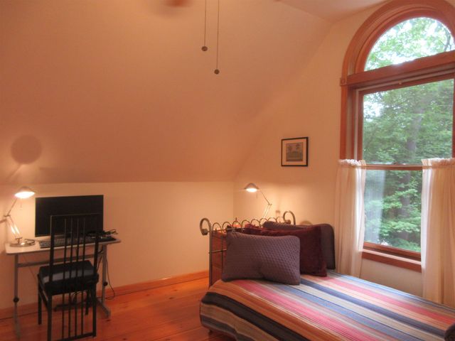 90 Wilsons Woods Road, Brattleboro, VT 05301