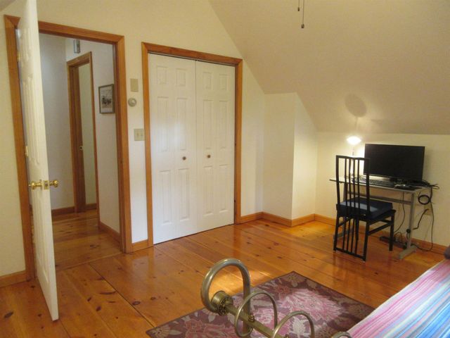 90 Wilsons Woods Road, Brattleboro, VT 05301