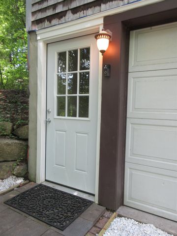 90 Wilsons Woods Road, Brattleboro, VT 05301