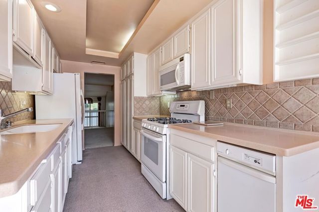 1726 Palisades Drive, Pacific Palisades (los Angeles), CA 90272