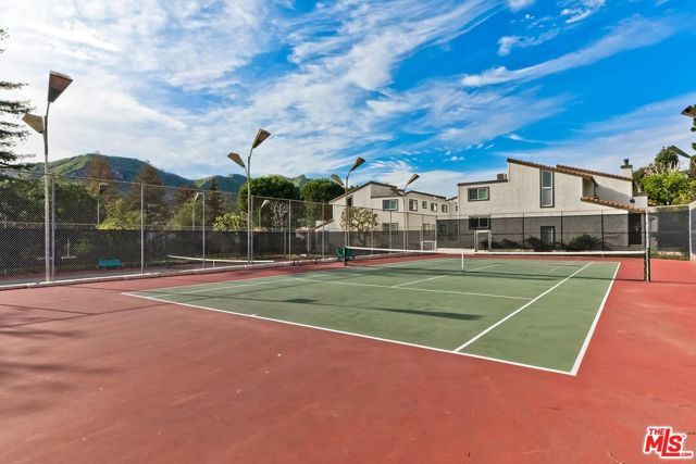 1726 Palisades Drive, Pacific Palisades (los Angeles), CA 90272