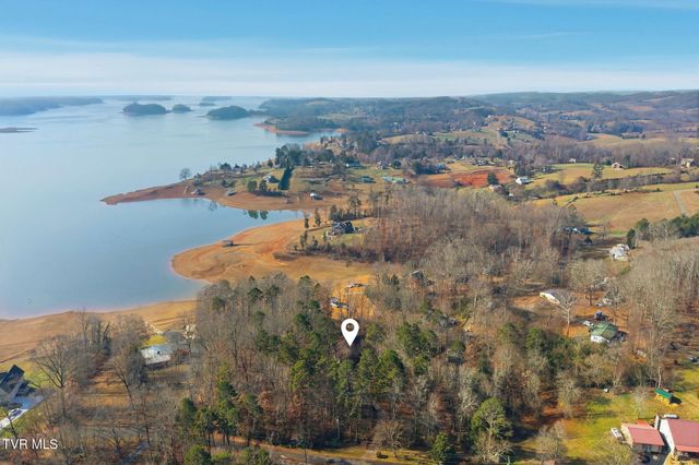 1804 Cherokee Drive, Bean Station, TN 37708