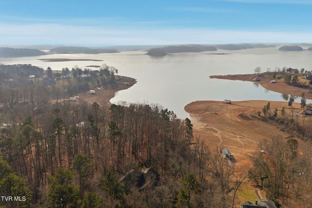 1804 Cherokee Drive, Bean Station, TN 37708