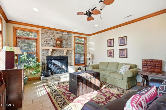 1804 Cherokee Drive, Bean Station, TN 37708