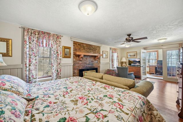 1804 Cherokee Drive, Bean Station, TN 37708