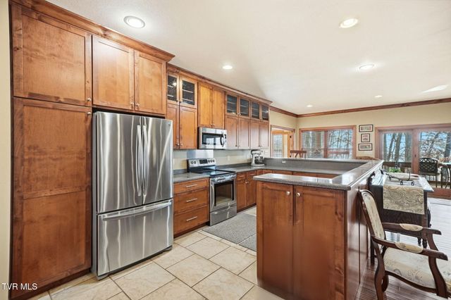 1804 Cherokee Drive, Bean Station, TN 37708