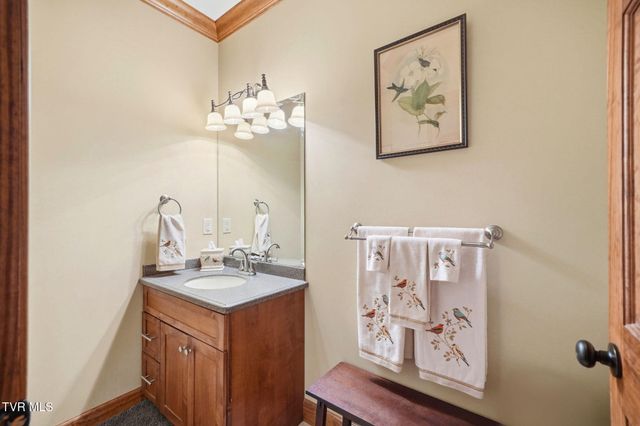 1804 Cherokee Drive, Bean Station, TN 37708