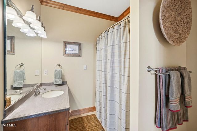 1804 Cherokee Drive, Bean Station, TN 37708