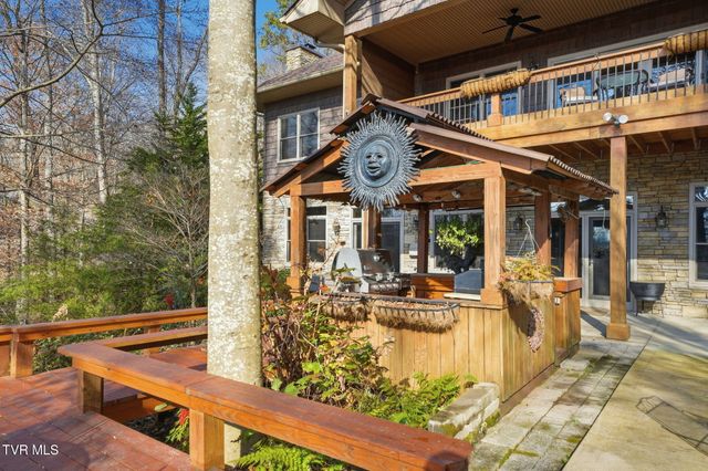 1804 Cherokee Drive, Bean Station, TN 37708