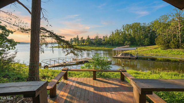 1804 Cherokee Drive, Bean Station, TN 37708