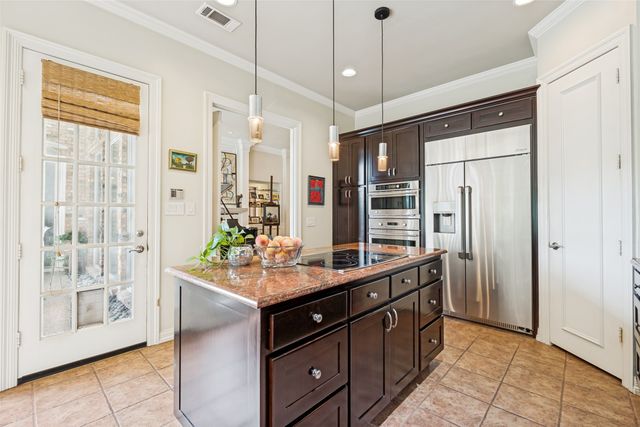 13836 Rockbend Place, Dallas, TX 75240