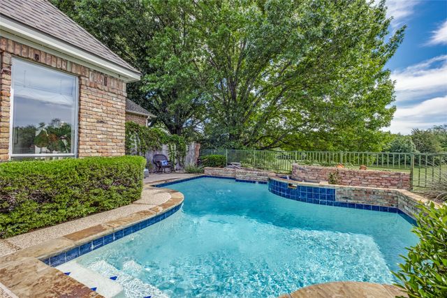 13836 Rockbend Place, Dallas, TX 75240