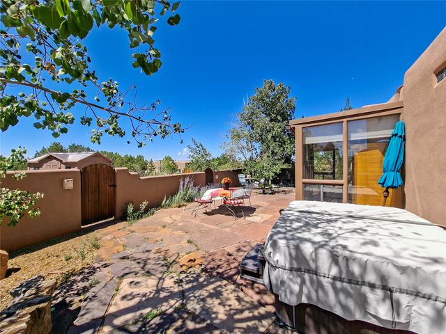 57 Verano Loop, Santa Fe, NM 87508