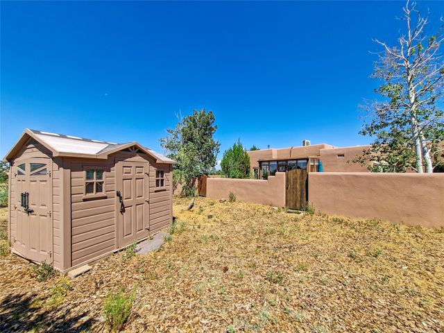 57 Verano Loop, Santa Fe, NM 87508