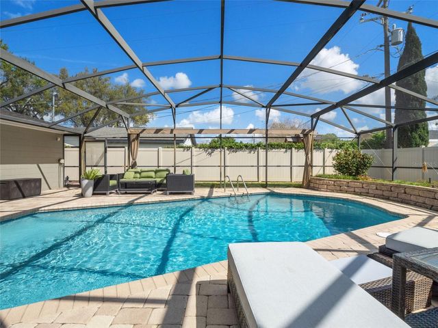 2040 THUNDERBIRD TRAIL, Maitland, FL 32751