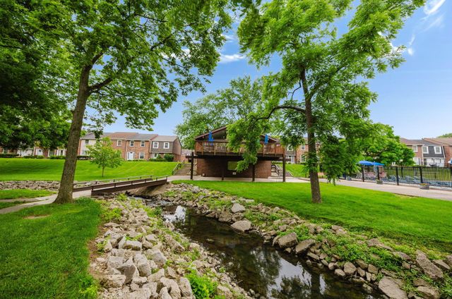 614 Dlyn Street, H14, Columbus, OH 43228